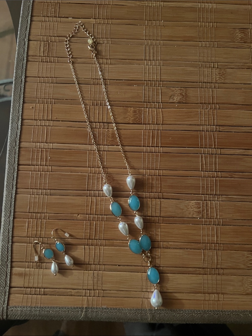 Studio 1886 necklace, and earrings set